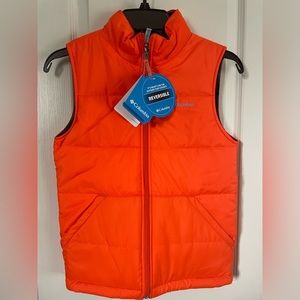 NWT COLUMBIA YOUTH M REVERSIBLE VEST
